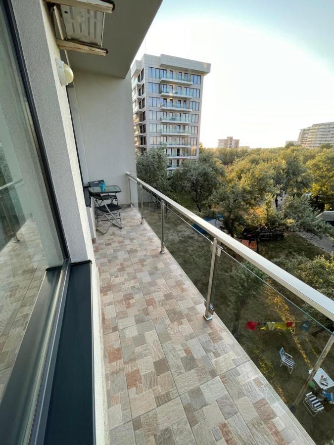 Appartamento Selena By The Sea Mamaia Esterno foto